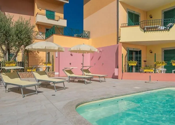 Spacious Near & Pool Apartment Santa Teresa Gallura