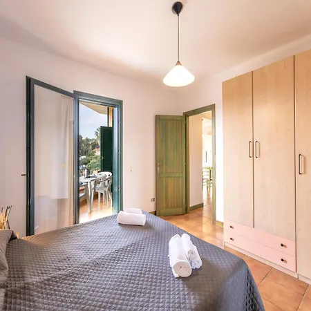 Spacious Near & Pool Appartement *