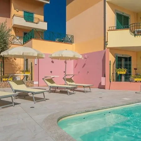 Spacious Near & Pool Apartment Santa Teresa Gallura
